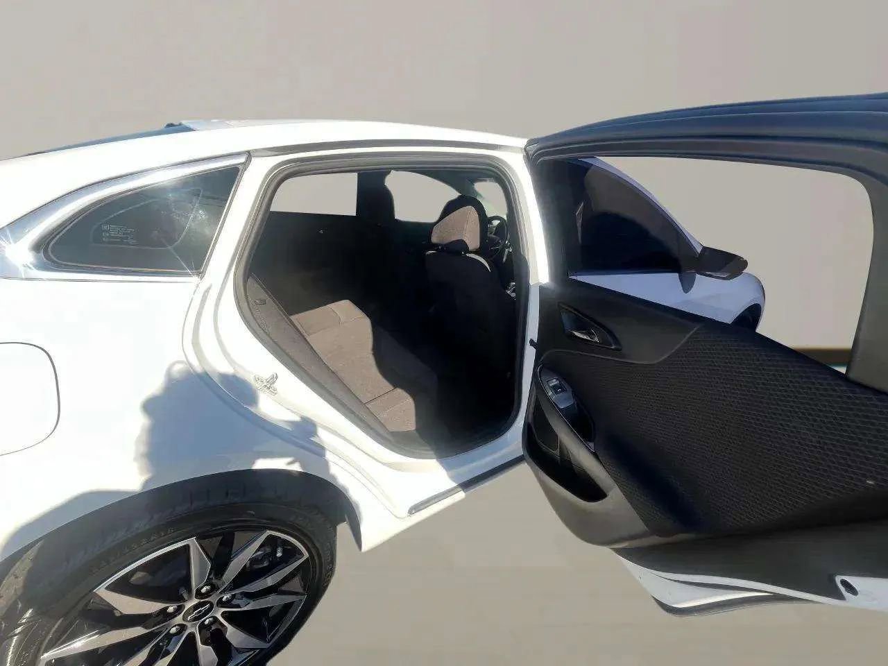 Used 2022 Chevrolet Malibu RS w/ LPO, Convenience Package 1 image 21