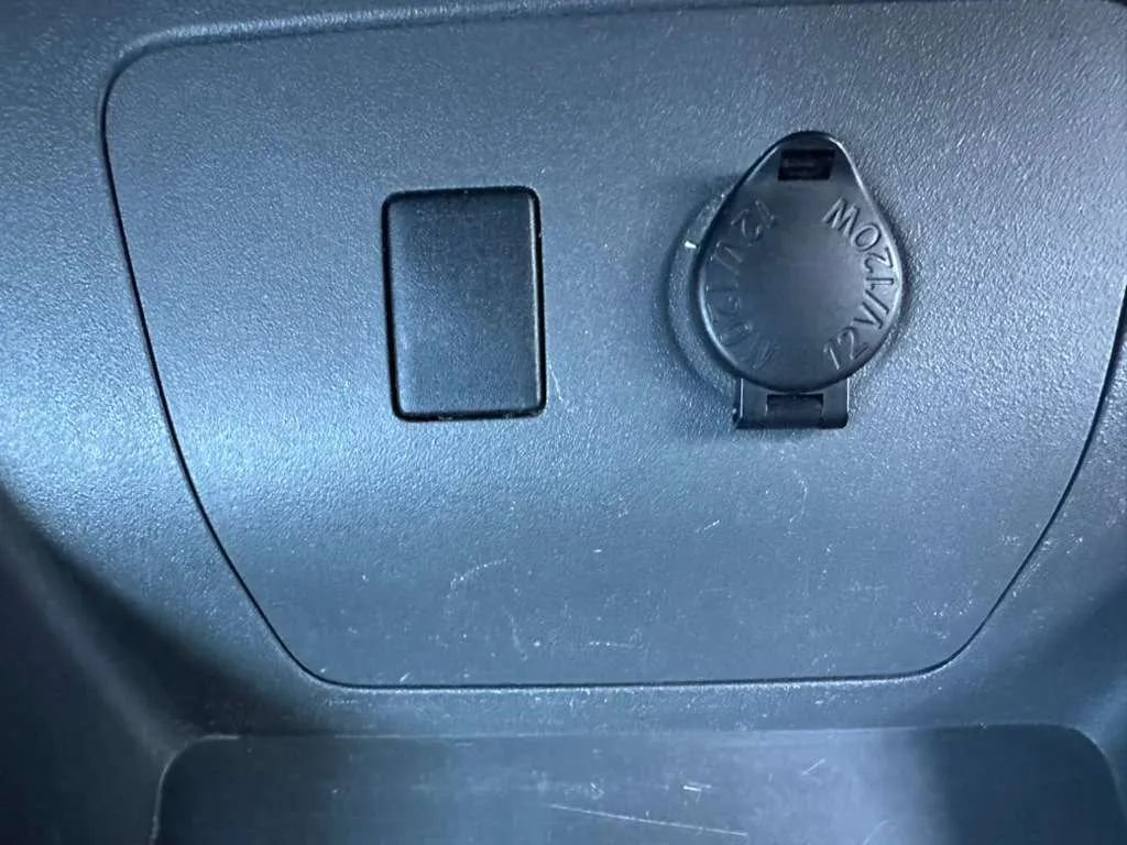 Used 2010 Toyota Prius Five image 42