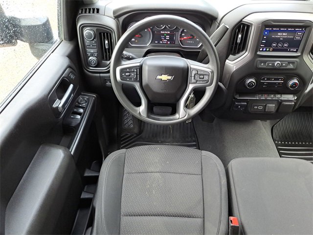 Used 2023 Chevrolet Silverado 2500 Custom w/ Custom Value Package image 11