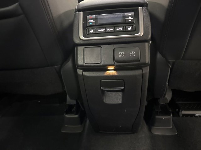 Used 2020 Subaru Ascent Limited w/ Technology Package image 14