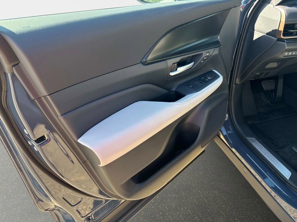 New 2026 Toyota Grand Highlander AWD Hybrid image 17