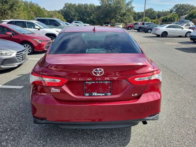 Used 2020 Toyota Camry LE image 11