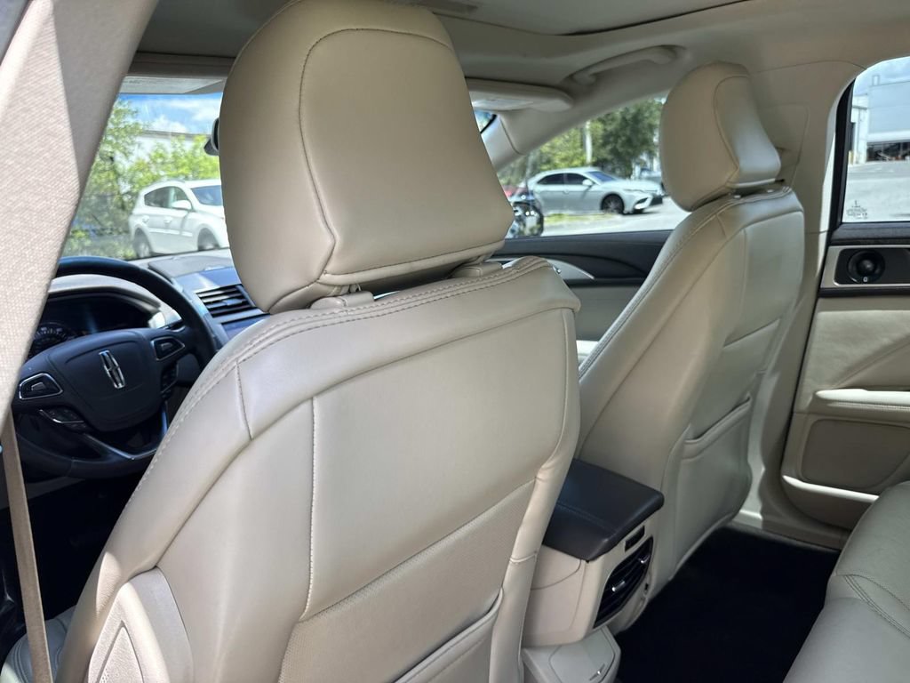 Used 2020 Lincoln MKZ Reserve w/ Elements Package FWD image 14