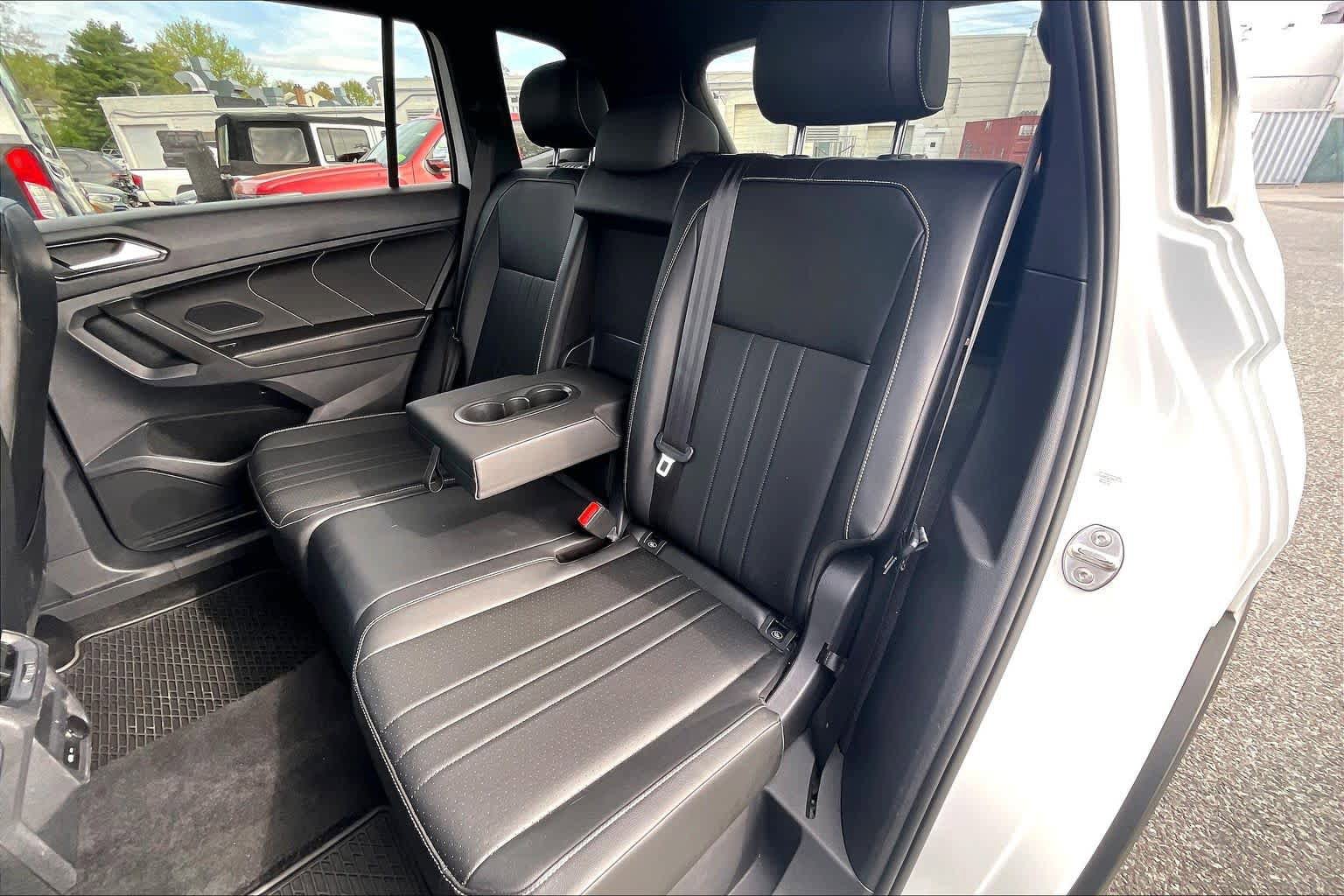 Used 2022 Volkswagen Tiguan SE R-Line AWD/4WD image 21