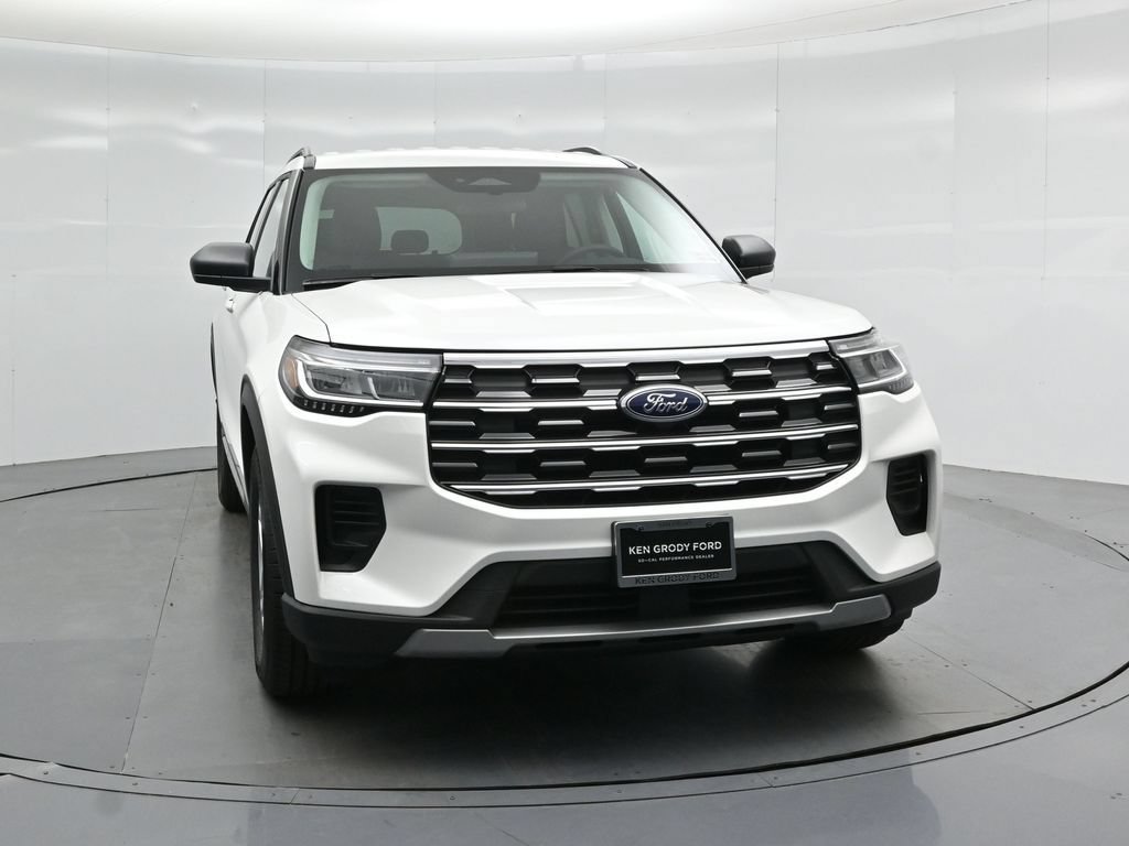 New 2026 Ford Explorer Active w/ Active Comfort Package RWD image 55