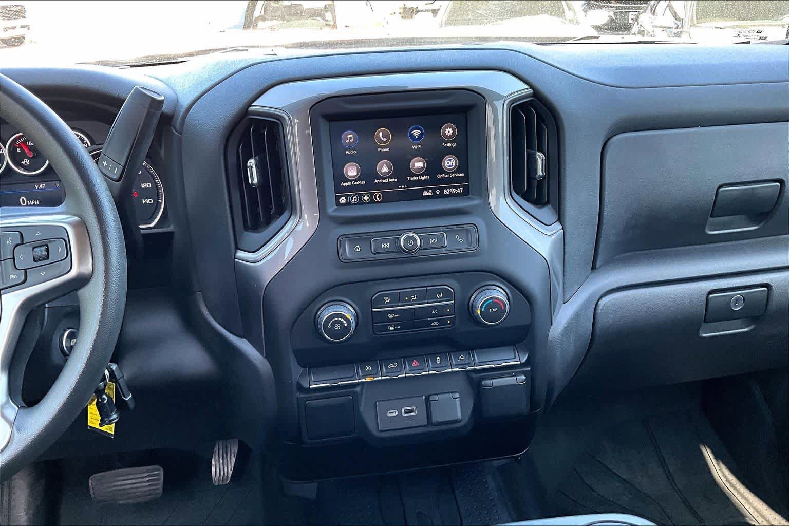 Used 2022 Chevrolet Silverado 1500 Custom w/ Safety Confidence Package AWD/4WD image 7