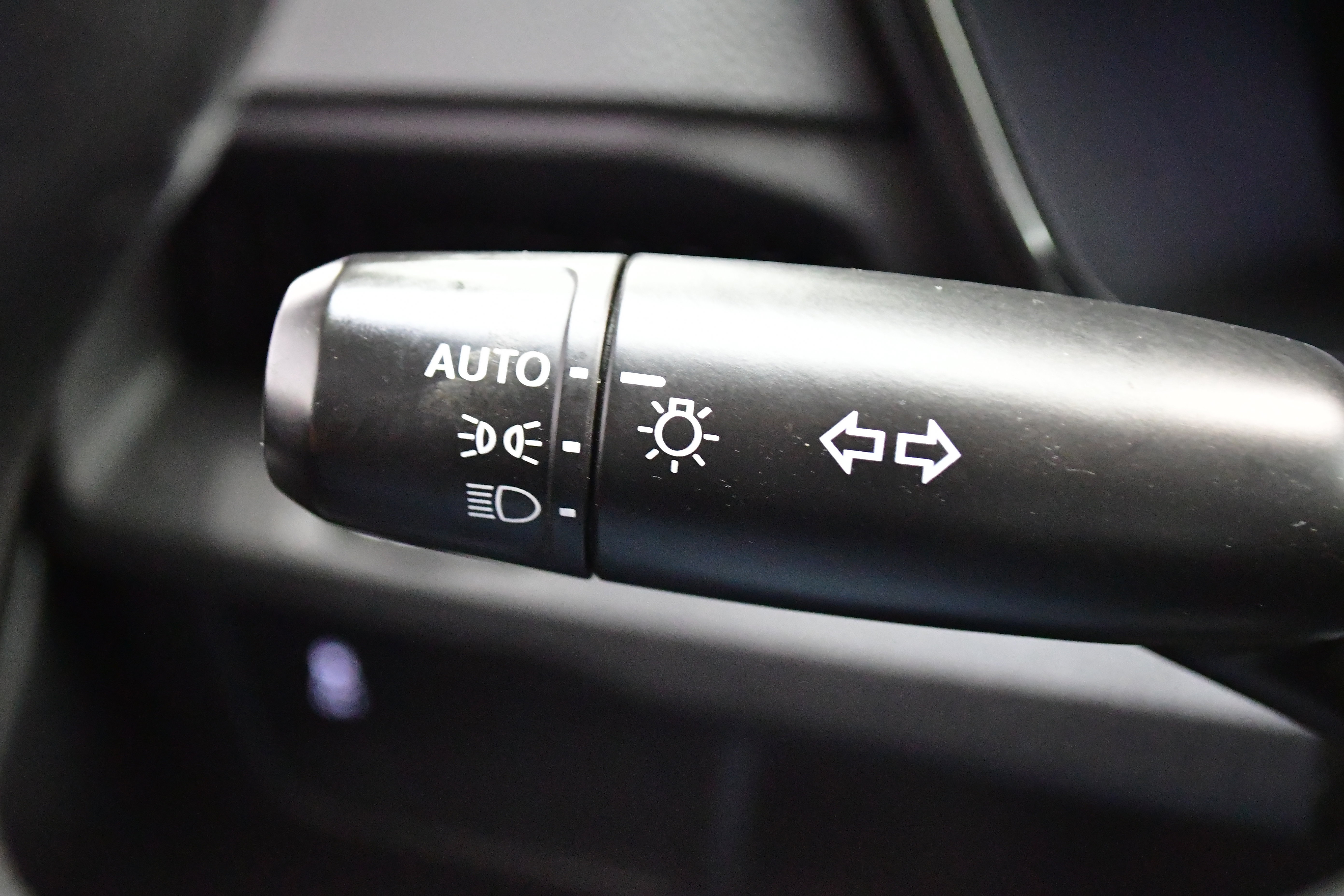 Used 2023 Honda CR-V EX image 19