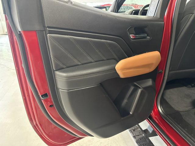Used 2024 GMC Canyon AT4 w/ Canyon Safety Plus Package AWD/4WD image 30