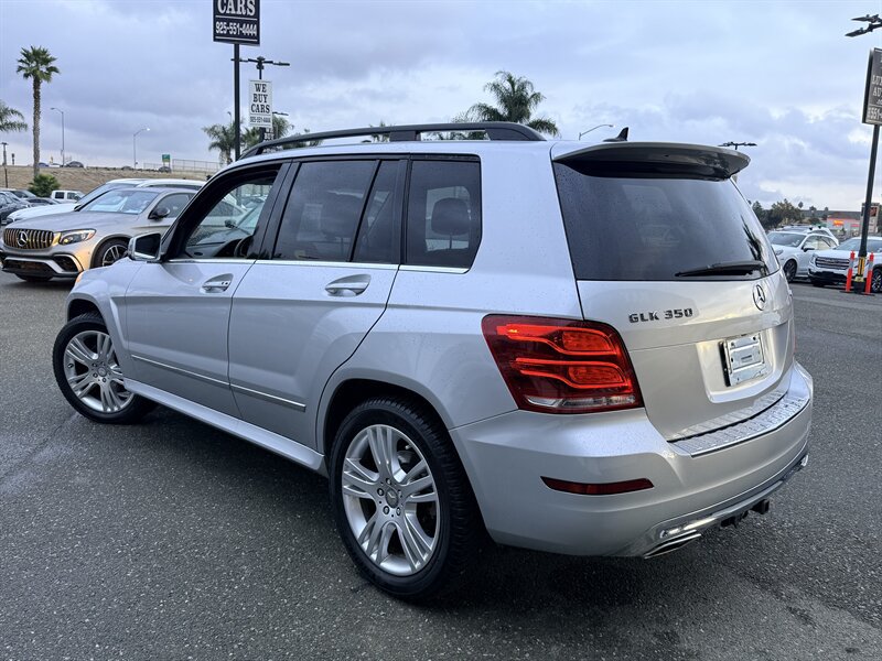 Used 2015 Mercedes-Benz GLK 350 4MATIC image 5