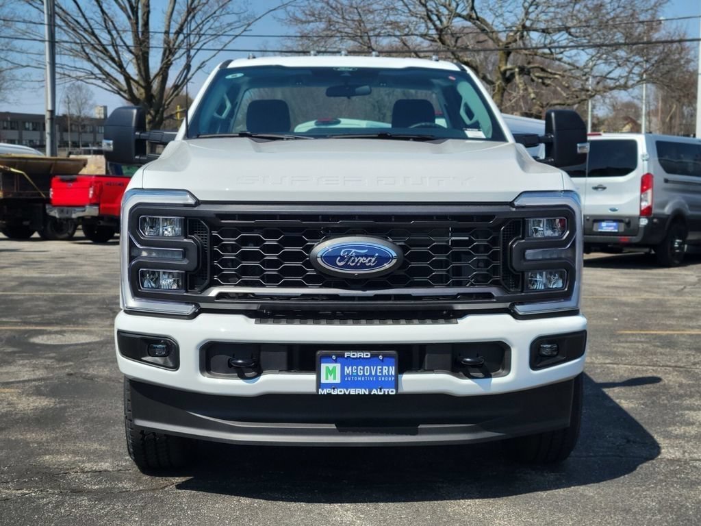 New 2026 Ford F250 XL w/ STX Appearance Package AWD/4WD image 8
