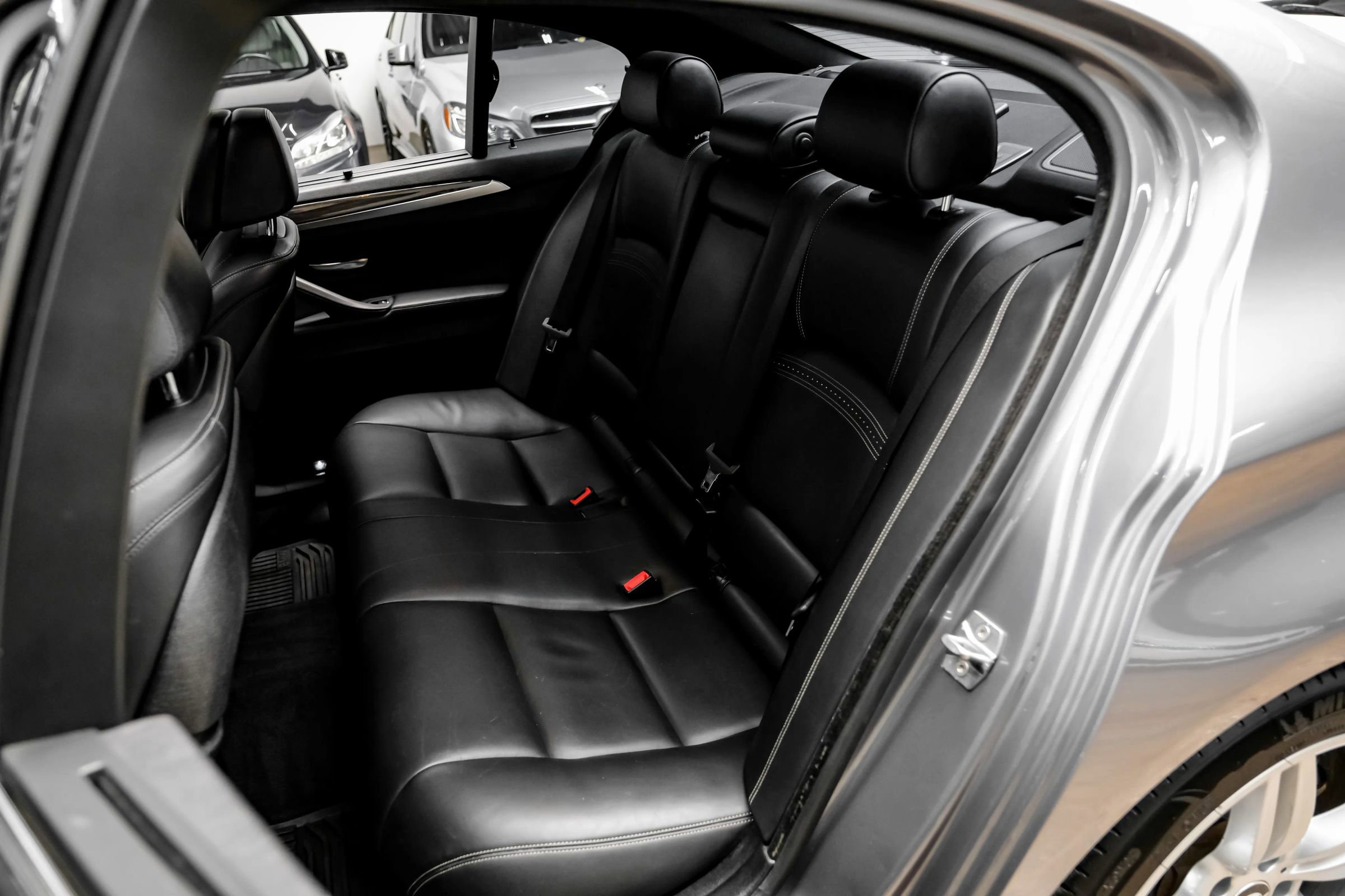 Used 2016 BMW 535i Sedan image 37