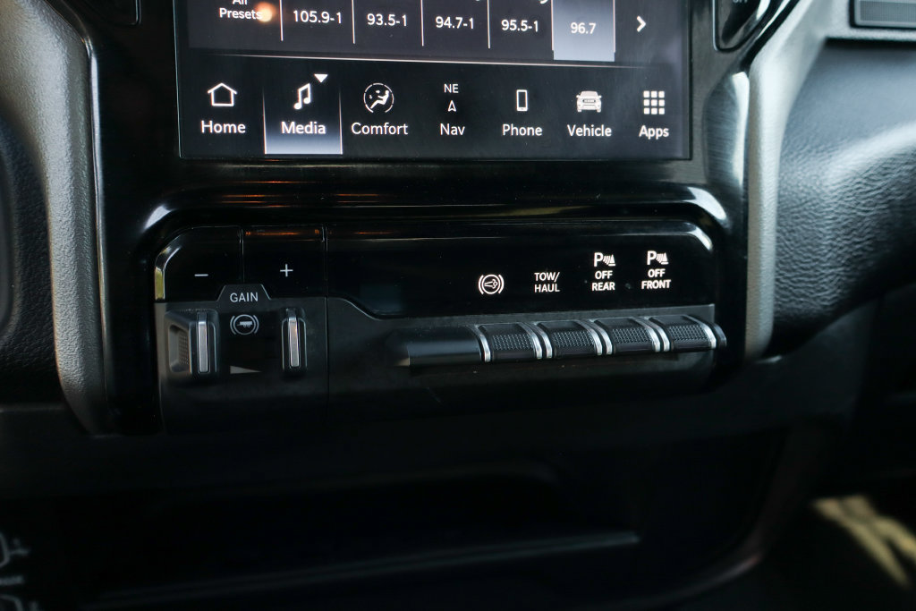 Used 2026 RAM 2500 Big Horn AWD/4WD image 39