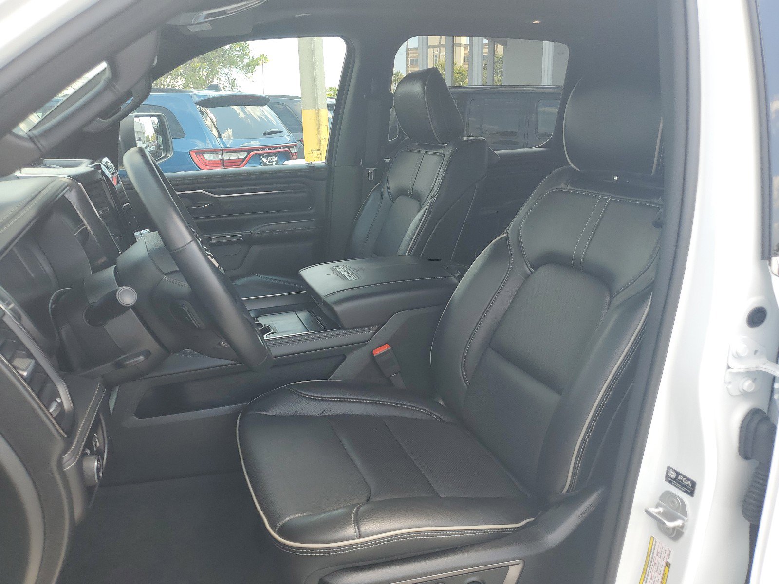 Used 2024 RAM 1500 Limited w/ Body Color Bumper Group image 18