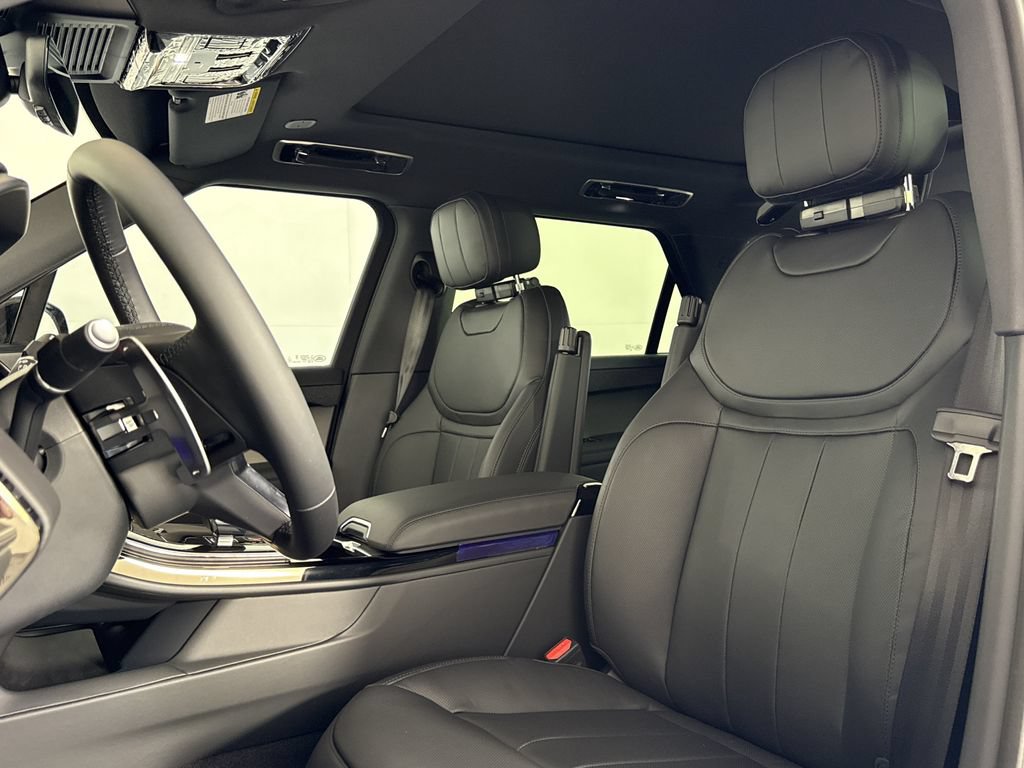 New 2027 Land Rover Range Rover Sport SE AWD/4WD image 5