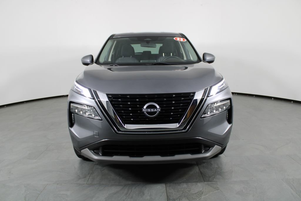 Certified 2023 Nissan Rogue SV image 15