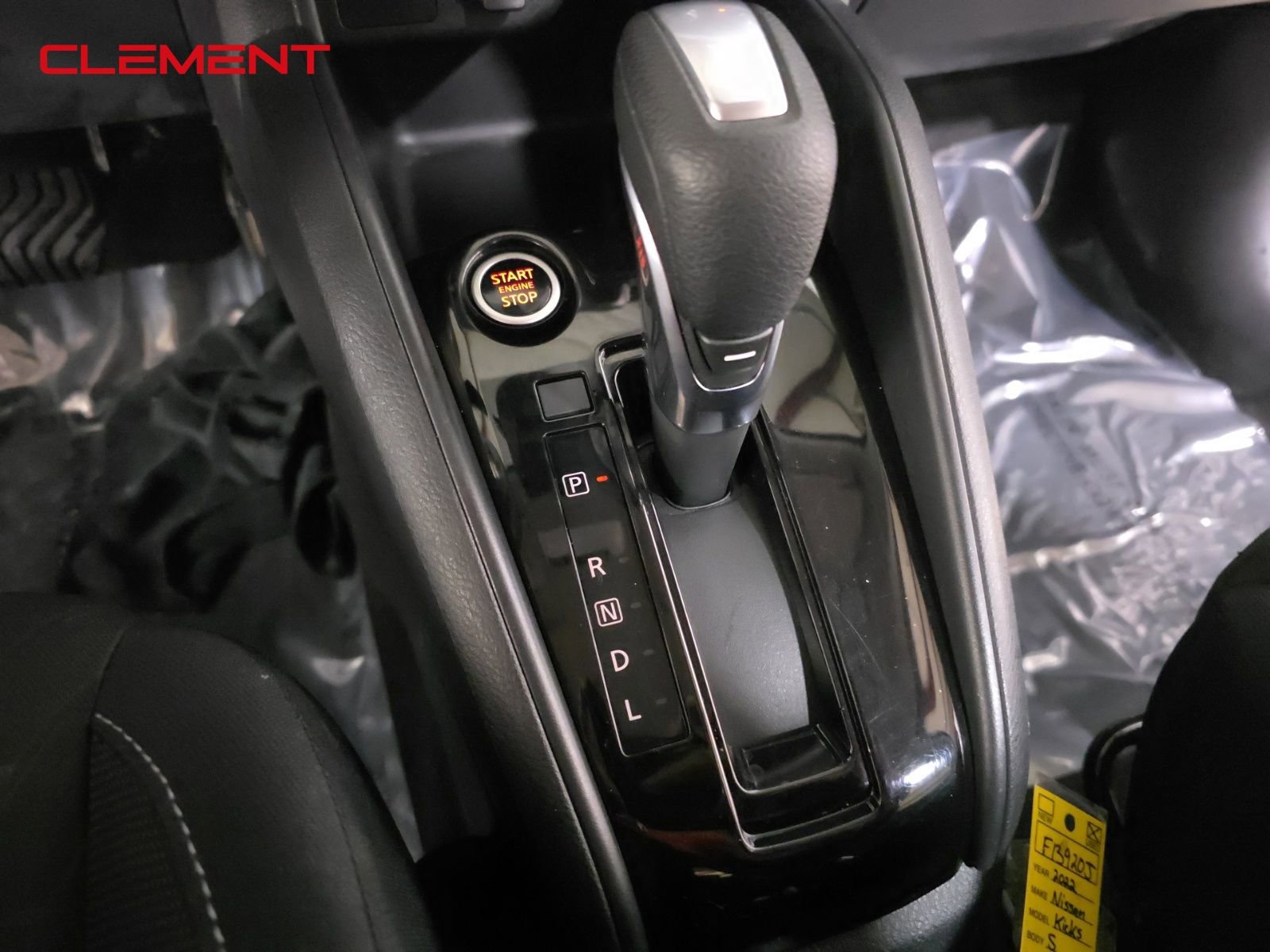 Used 2022 Nissan Kicks S image 19