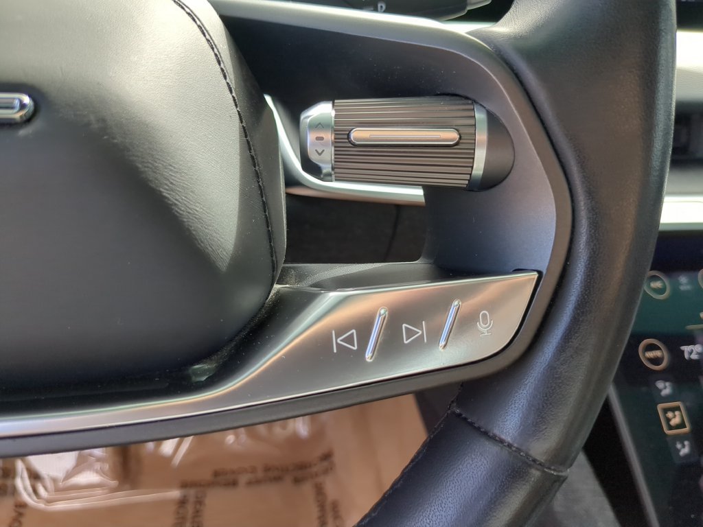 Used 2023 Lucid Air Touring AWD/4WD image 30