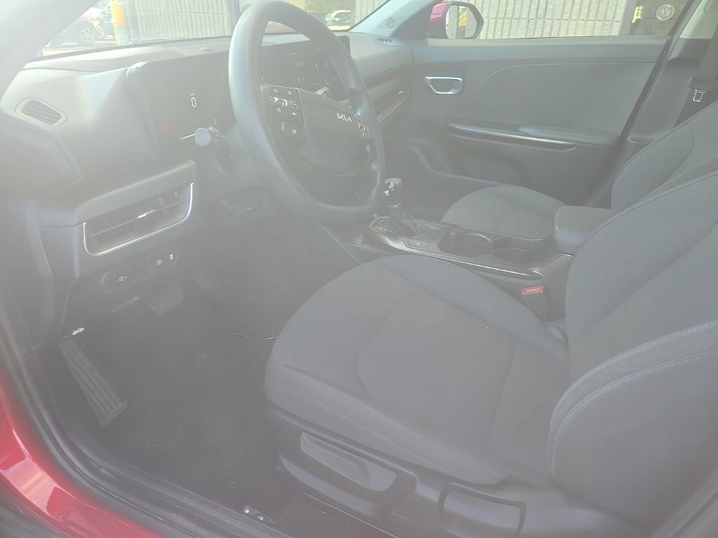 Used 2025 Kia K4 FWD image 8