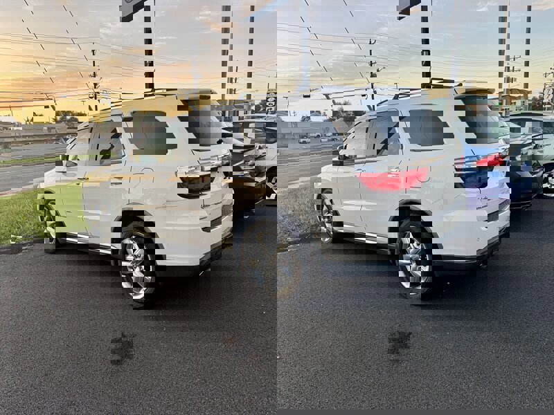 Used 2011 Dodge Durango Citadel w/ Trailer Tow Group IV image 5