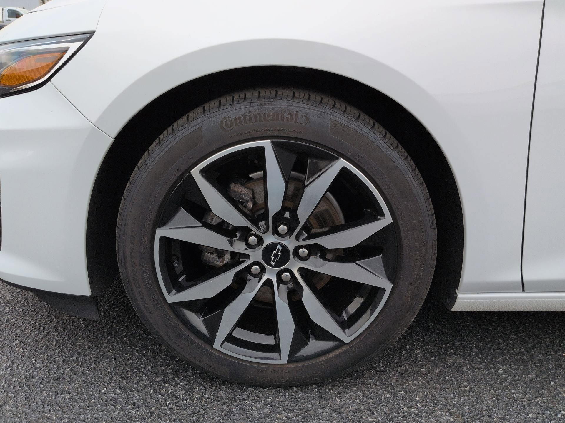 Certified 2025 Chevrolet Malibu RS image 32