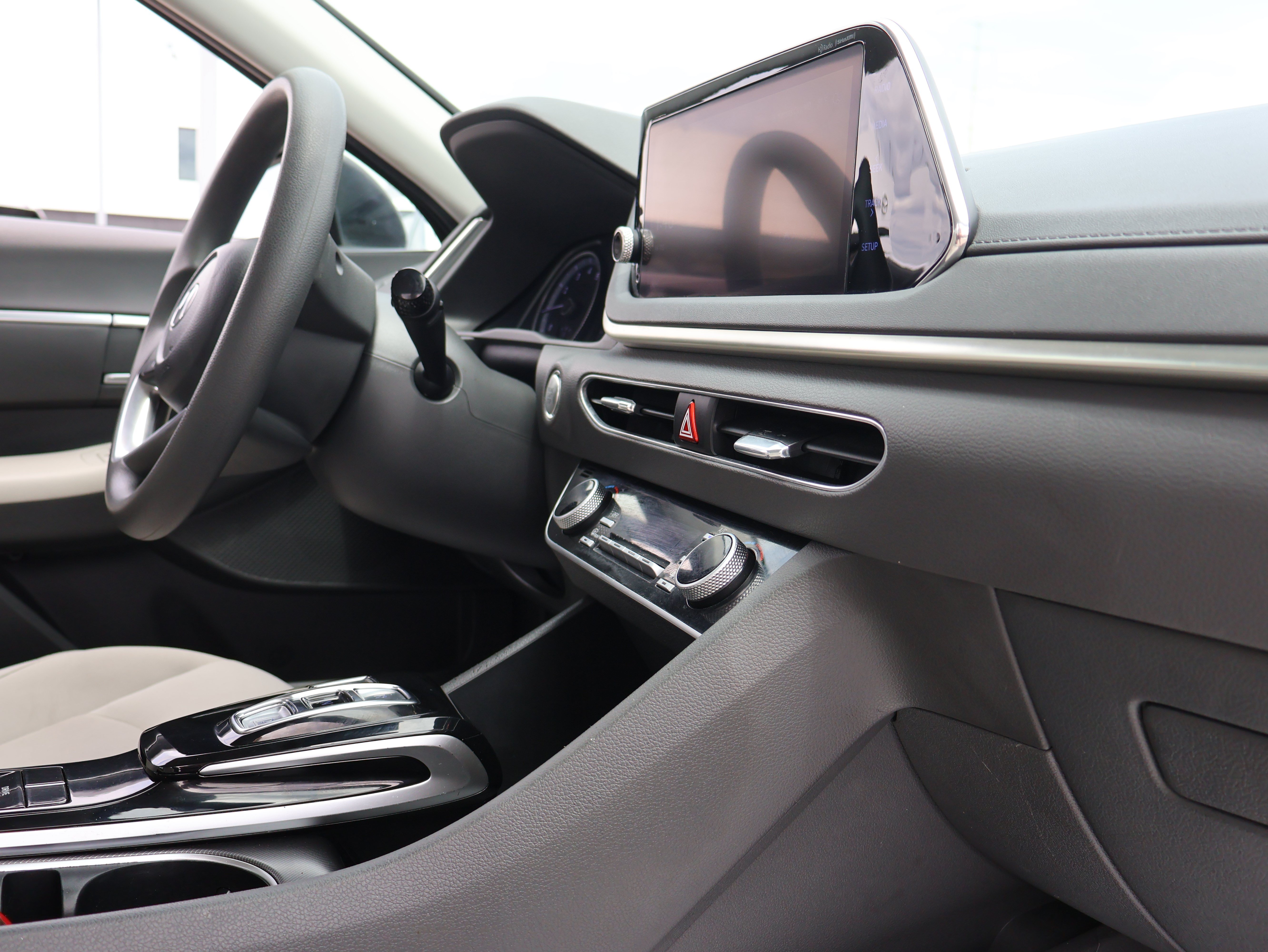 Used 2023 Hyundai Sonata SEL FWD image 10