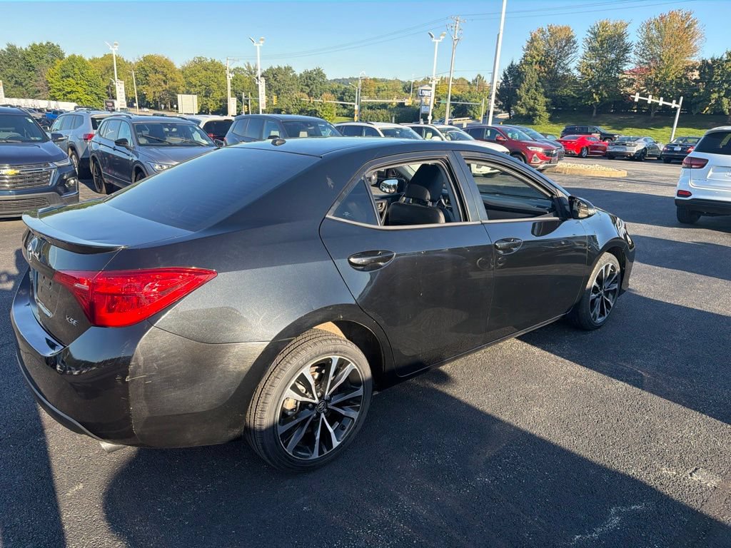 Used 2017 Toyota Corolla XSE w/ Carpet Mat Package (TMS) FWD image 3