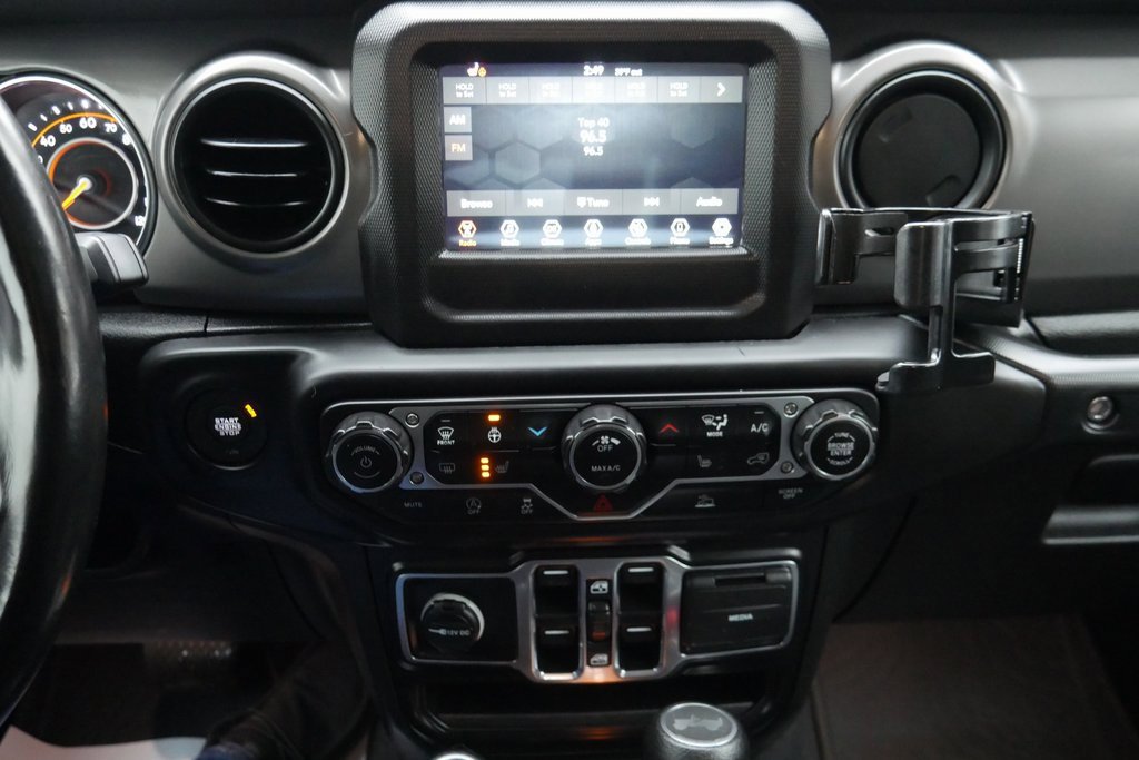 Used 2022 Jeep Wrangler Unlimited Willys image 15