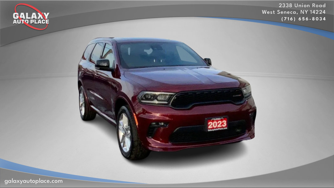 Used 2023 Dodge Durango GT image 3