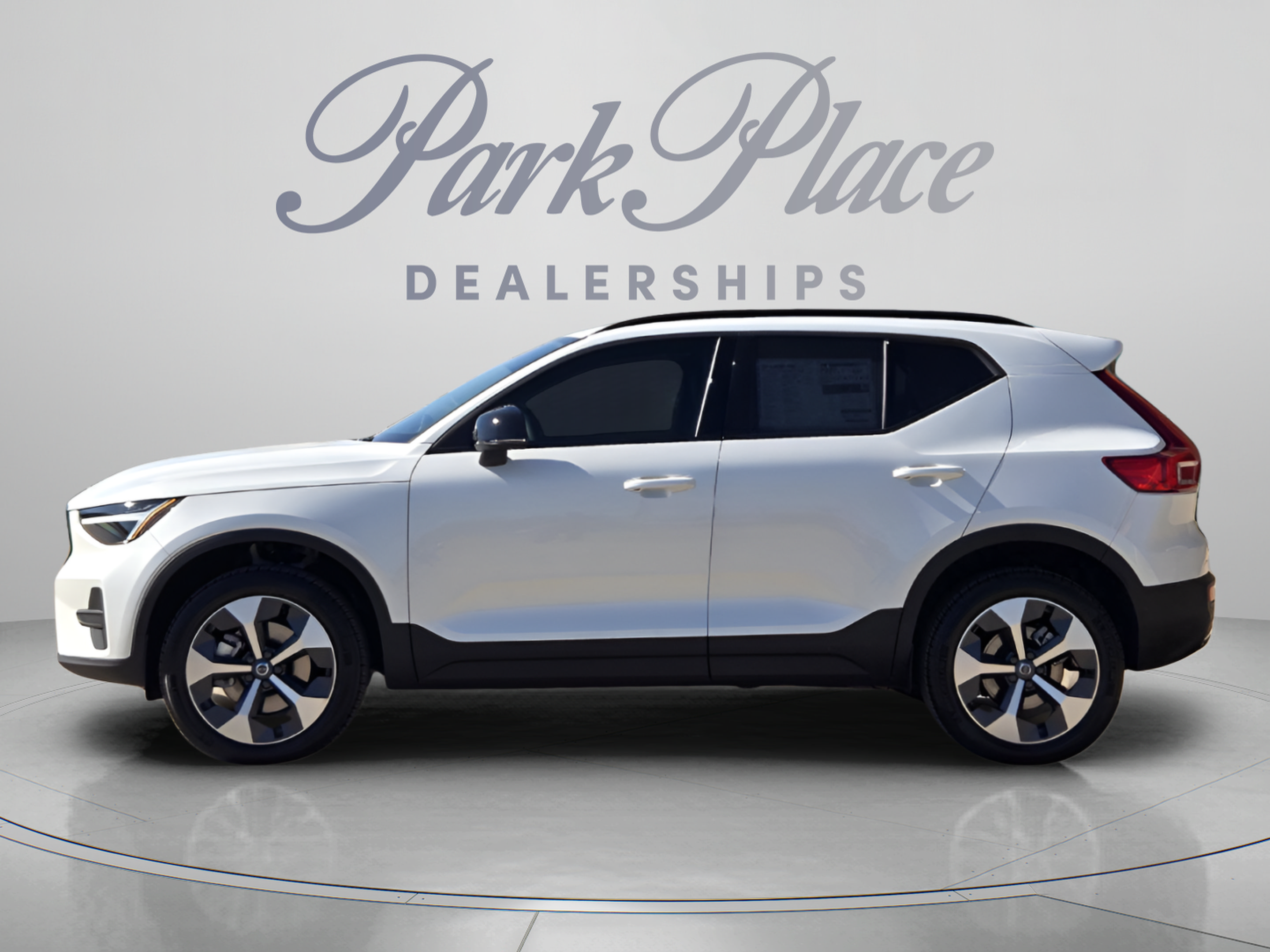 New 2026 Volvo XC40 B4 Core w/ Climate Package FWD image 2