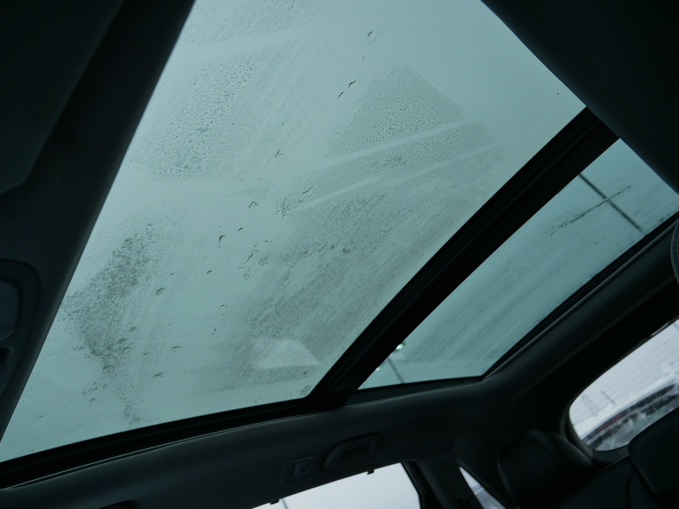 Used 2014 Kia Sorento SX w/ 3rd Row Package image 32