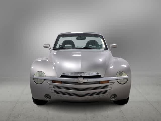 Used 2005 Chevrolet SSR w/ Preferred Equipment Group RWD image 3