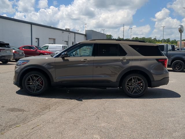 New 2026 Ford Explorer ST w/ Sun And Sound Package AWD/4WD image 10