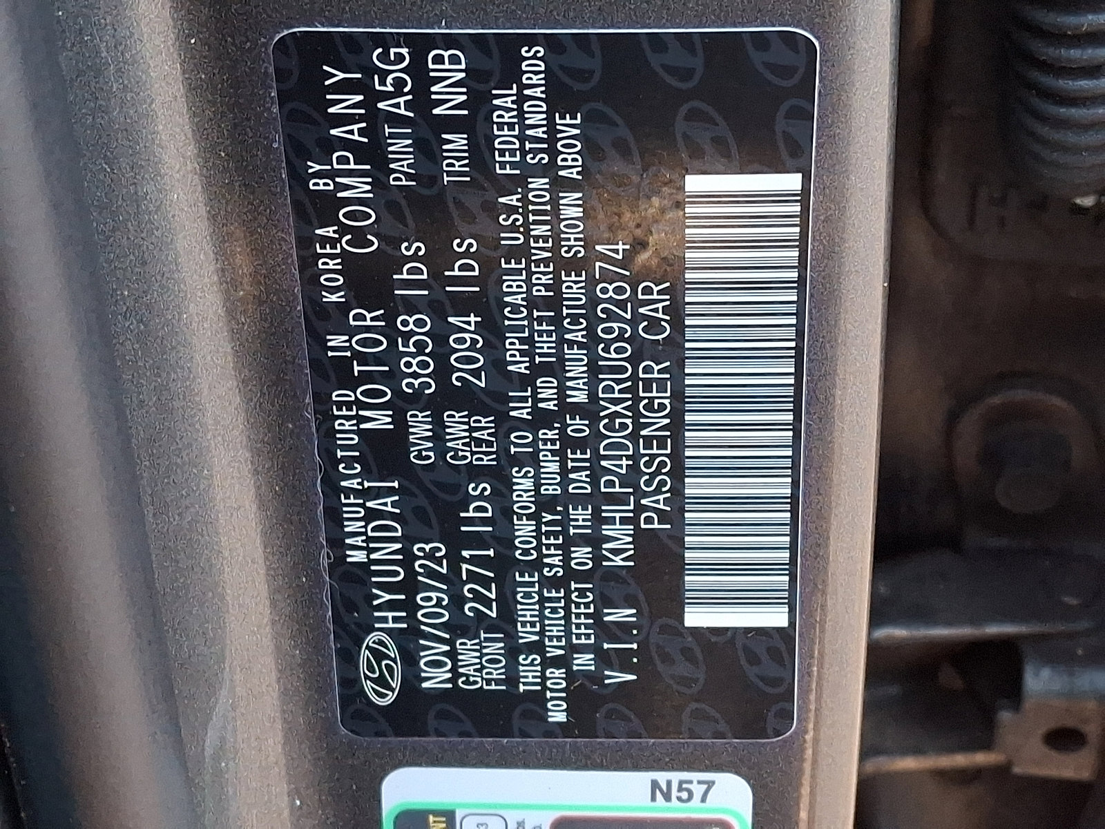 Certified 2024 Hyundai Elantra Limited FWD image 28