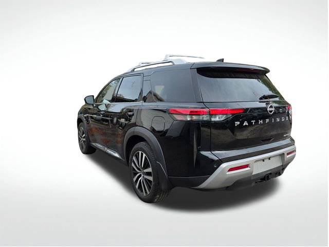 Used 2024 Nissan Pathfinder Platinum w/ Cargo Package image 7