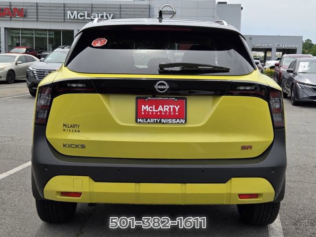 Used 2025 Nissan Kicks SR FWD image 6