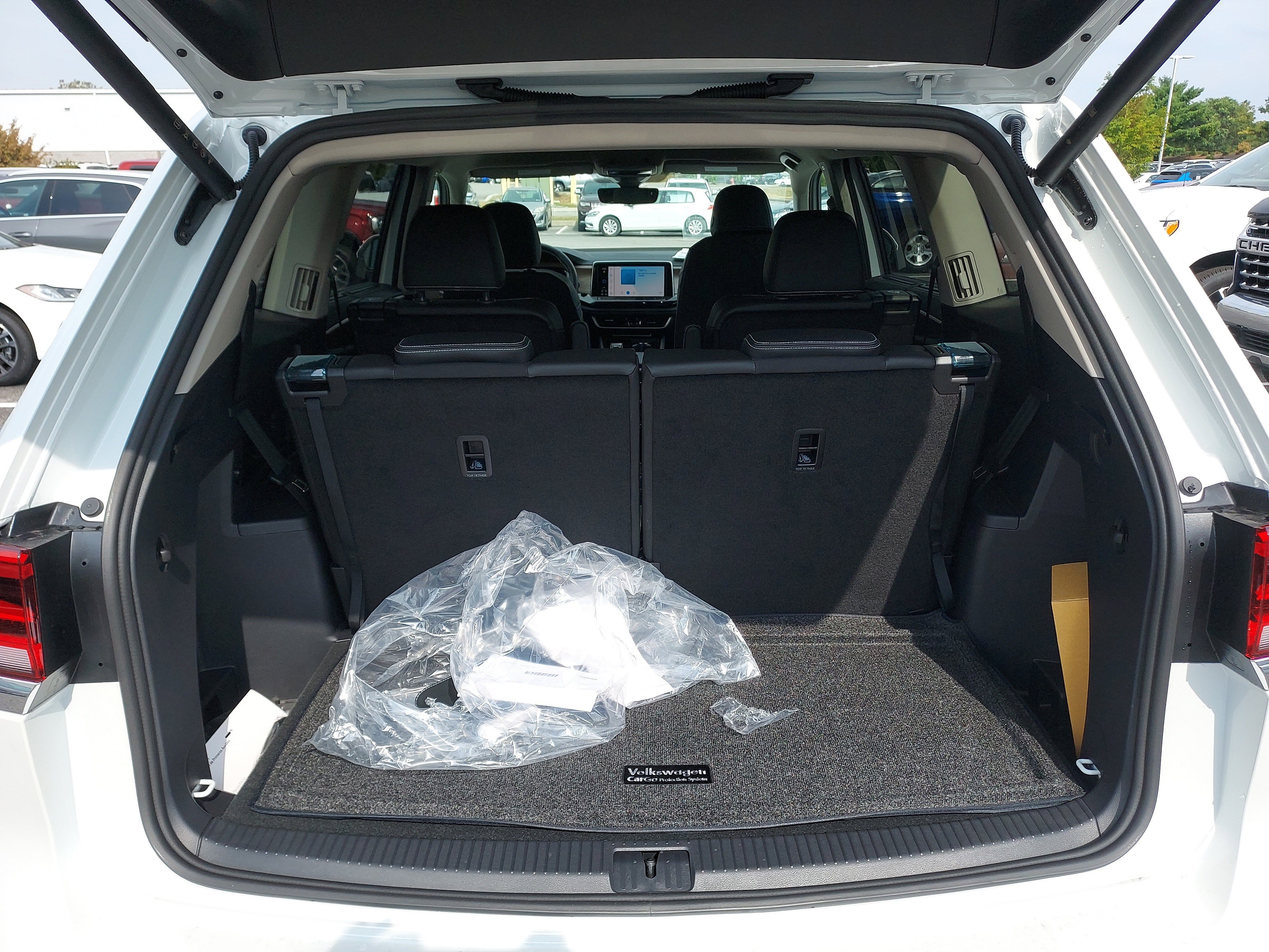 New 2026 Volkswagen Atlas SE image 20