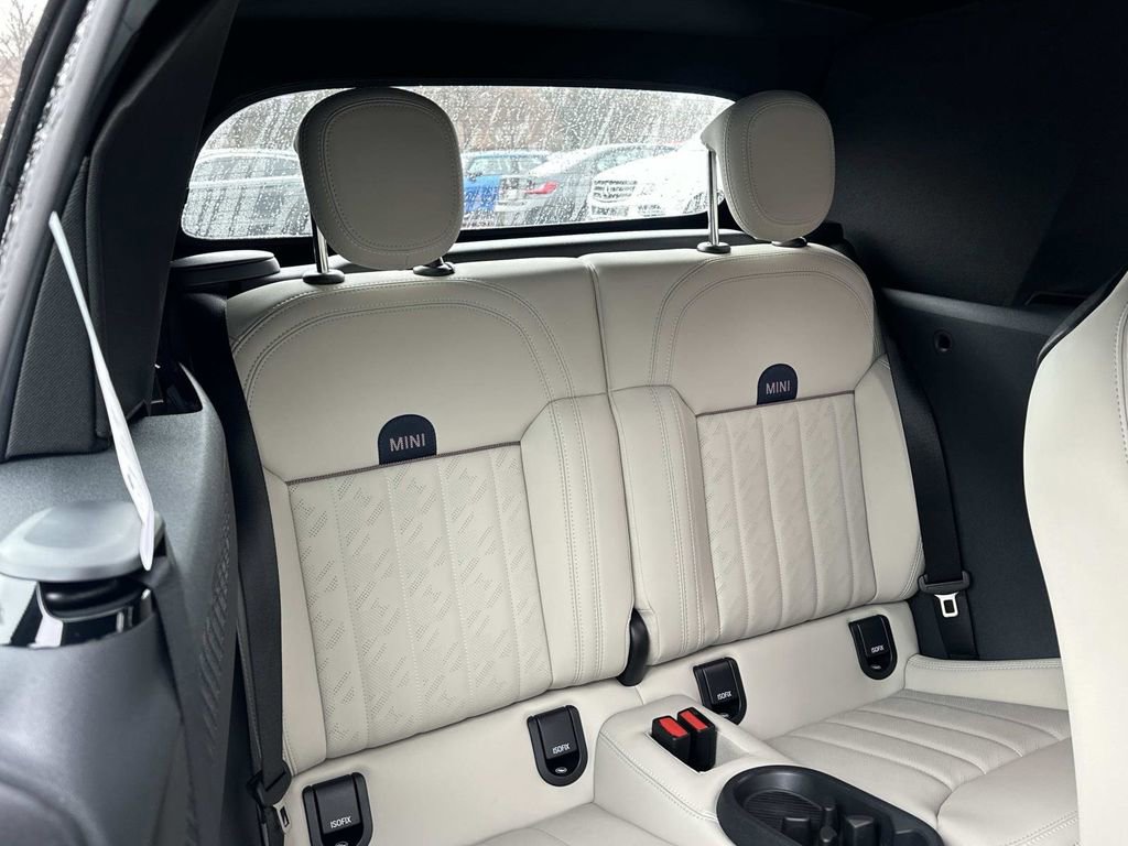 New 2026 MINI Cooper S image 25