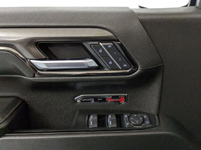 Used 2024 GMC Sierra 1500 AT4 w/ Technology Package image 17