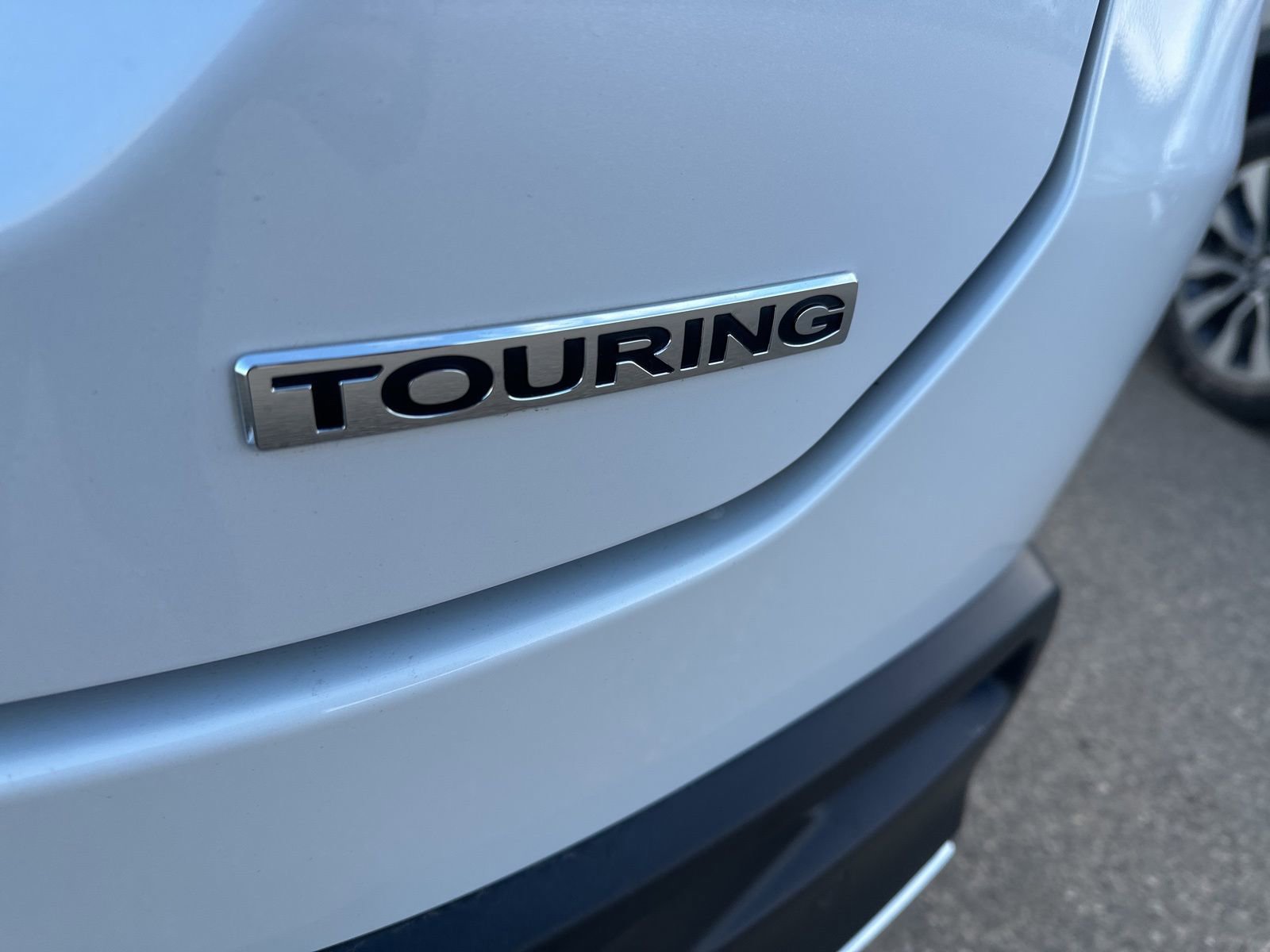 Used 2023 Honda Pilot Touring image 5