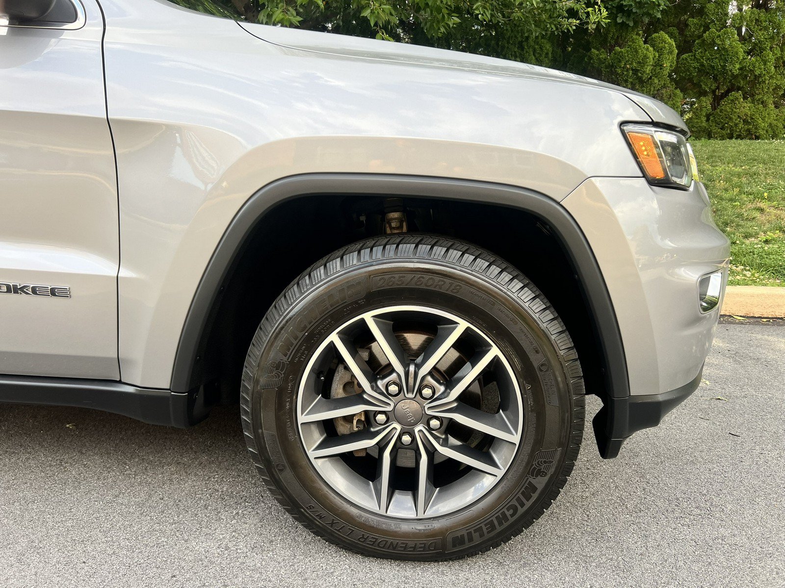 Used 2019 Jeep Grand Cherokee Limited w/ Luxury Group II AWD/4WD image 56