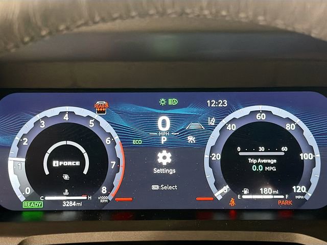 Certified 2025 Toyota 4Runner Trailhunter AWD/4WD image 11