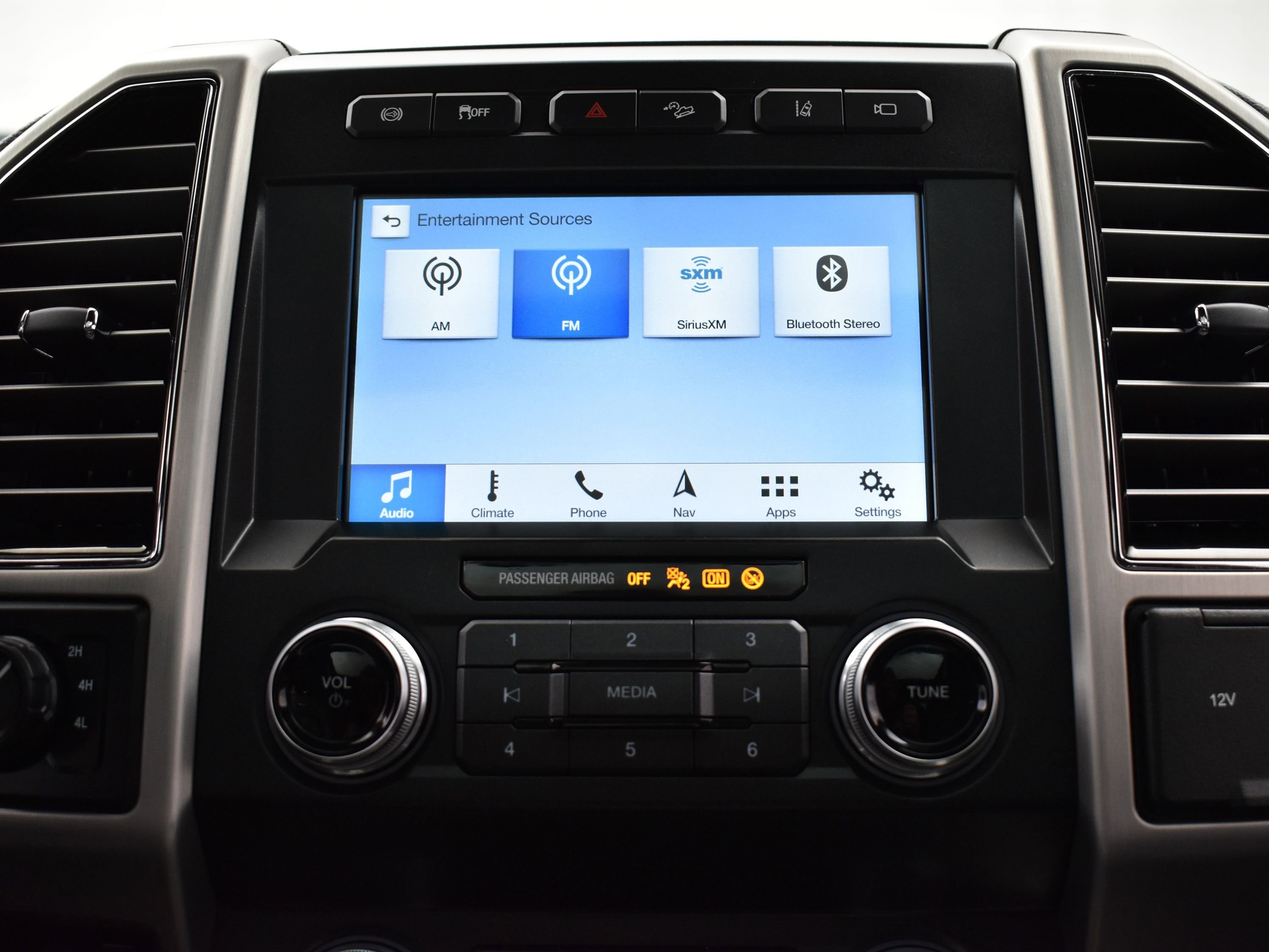 Used 2019 Ford F250 Platinum w/ Platinum Ultimate Package image 33