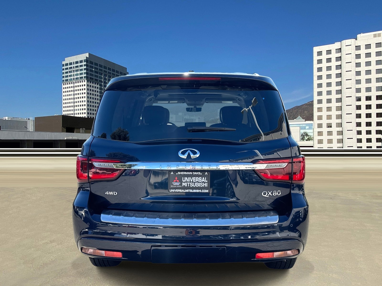 Used 2024 INFINITI QX80 Luxe image 4