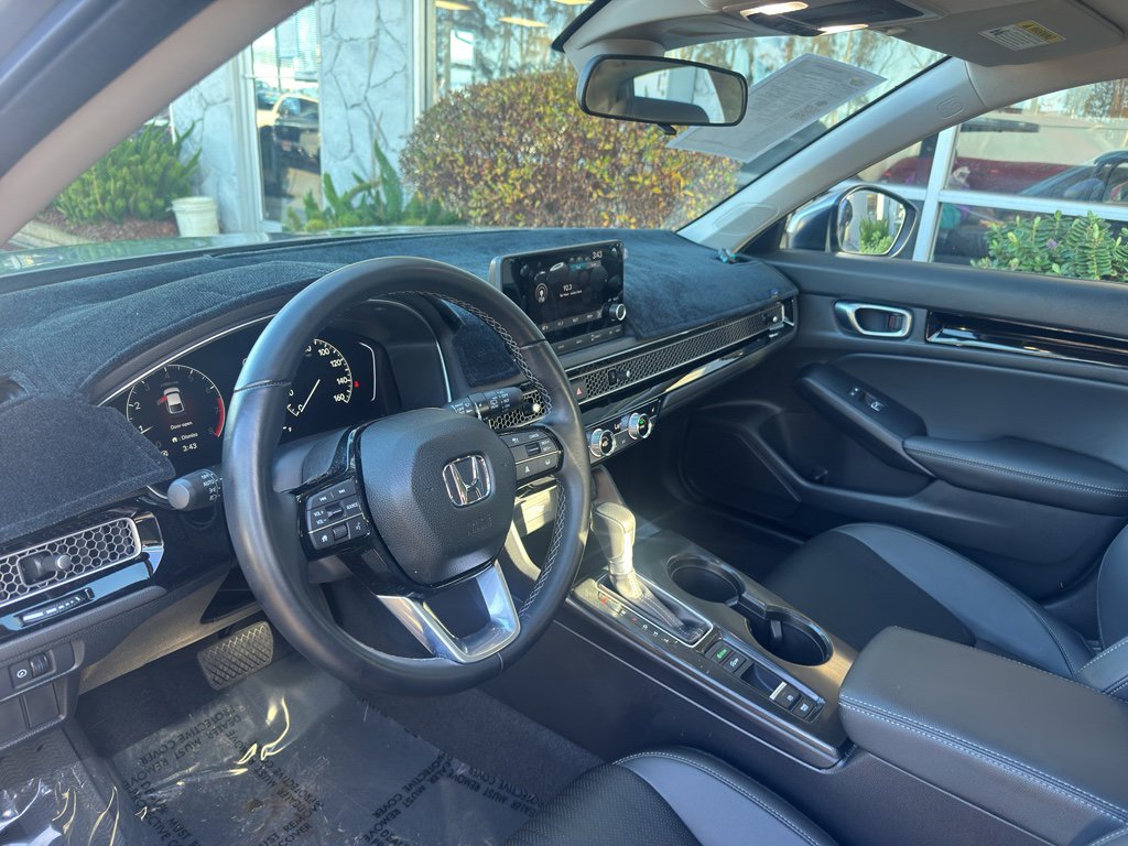 Used 2024 Honda Civic EX-L image 3