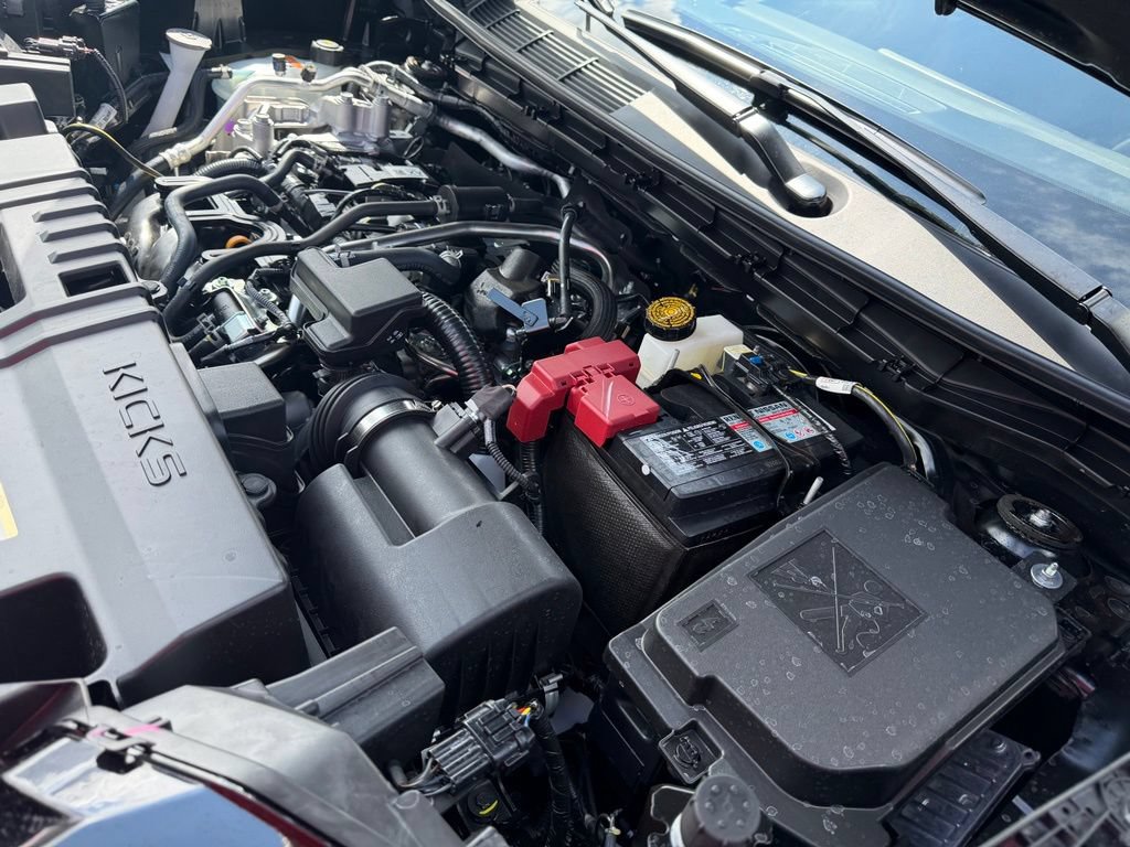 New 2026 Nissan Kicks SV w/ Cold Weather Package FWD image 5