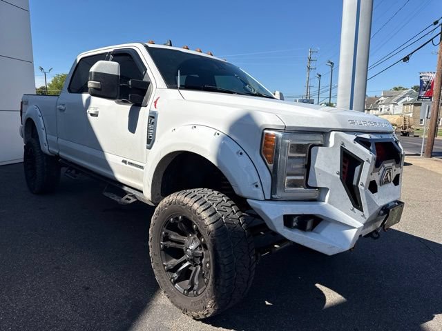 Used 2019 Ford F250 Lariat w/ Lariat Ultimate Package AWD/4WD image 4