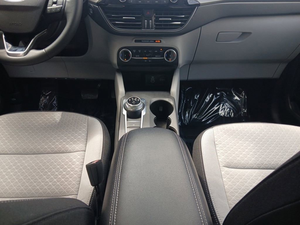 Used 2024 Ford Escape Active FWD image 11