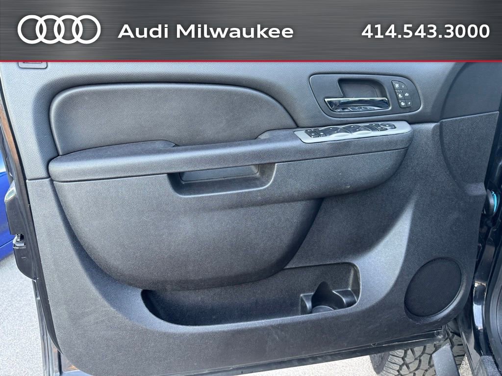 Used 2013 Chevrolet Silverado 2500 LTZ w/ LTZ Plus Package image 15