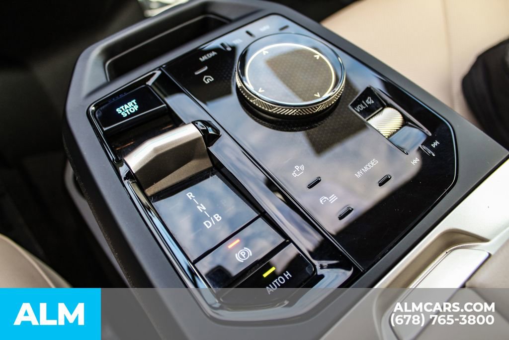 Used 2023 BMW iX xDrive50 w/ Convenience Package image 39