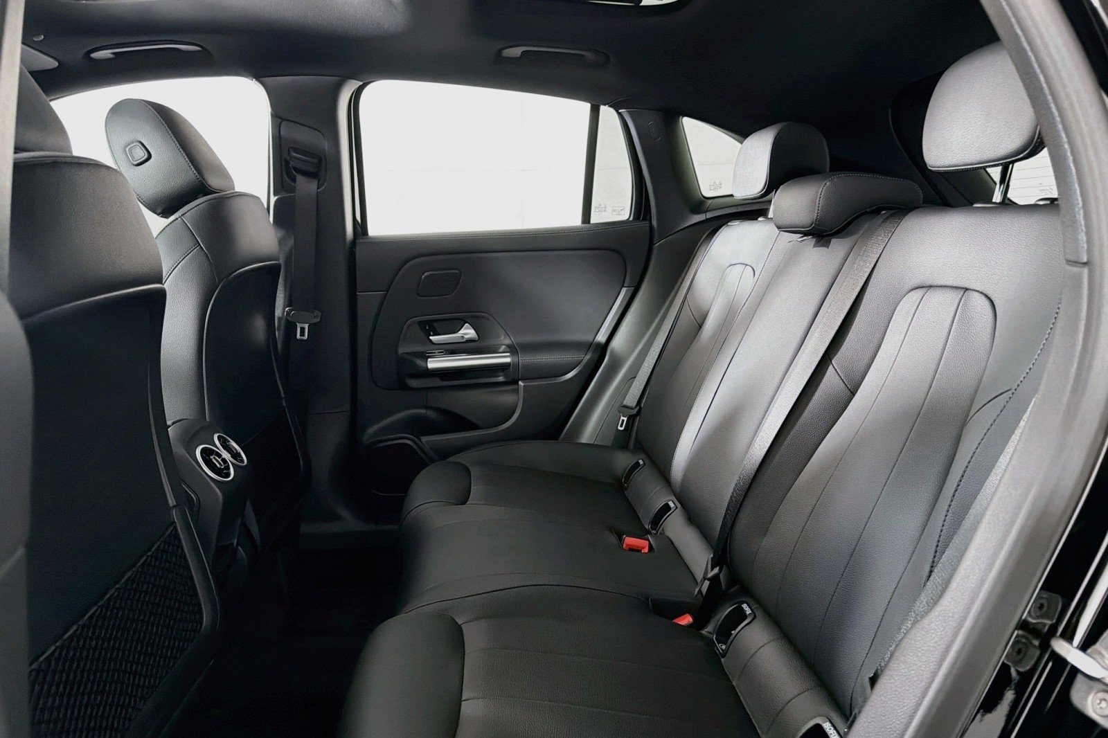New 2026 Mercedes-Benz GLA 250 image 7